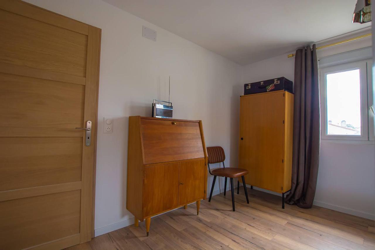 Emilie Une Nuit - 3 Chambres Au 2E Etage - Maison Avec Chats Vandieres  외부 사진