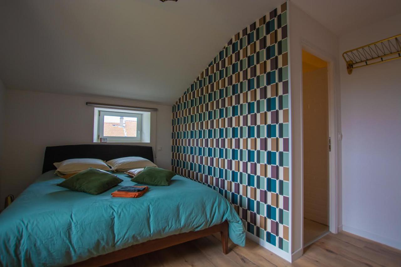 Emilie Une Nuit - 3 Chambres Au 2E Etage - Maison Avec Chats Vandieres  외부 사진