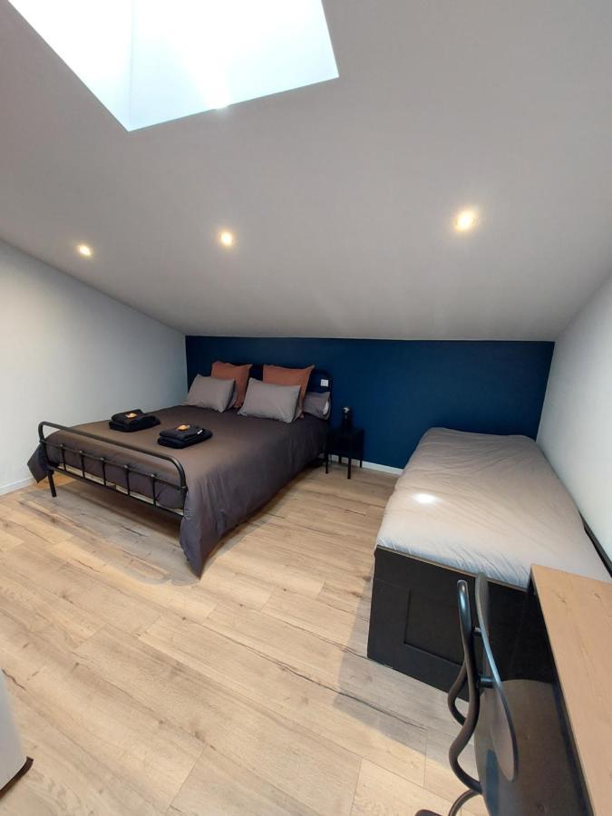 Emilie Une Nuit - 3 Chambres Au 2E Etage - Maison Avec Chats Vandieres  외부 사진